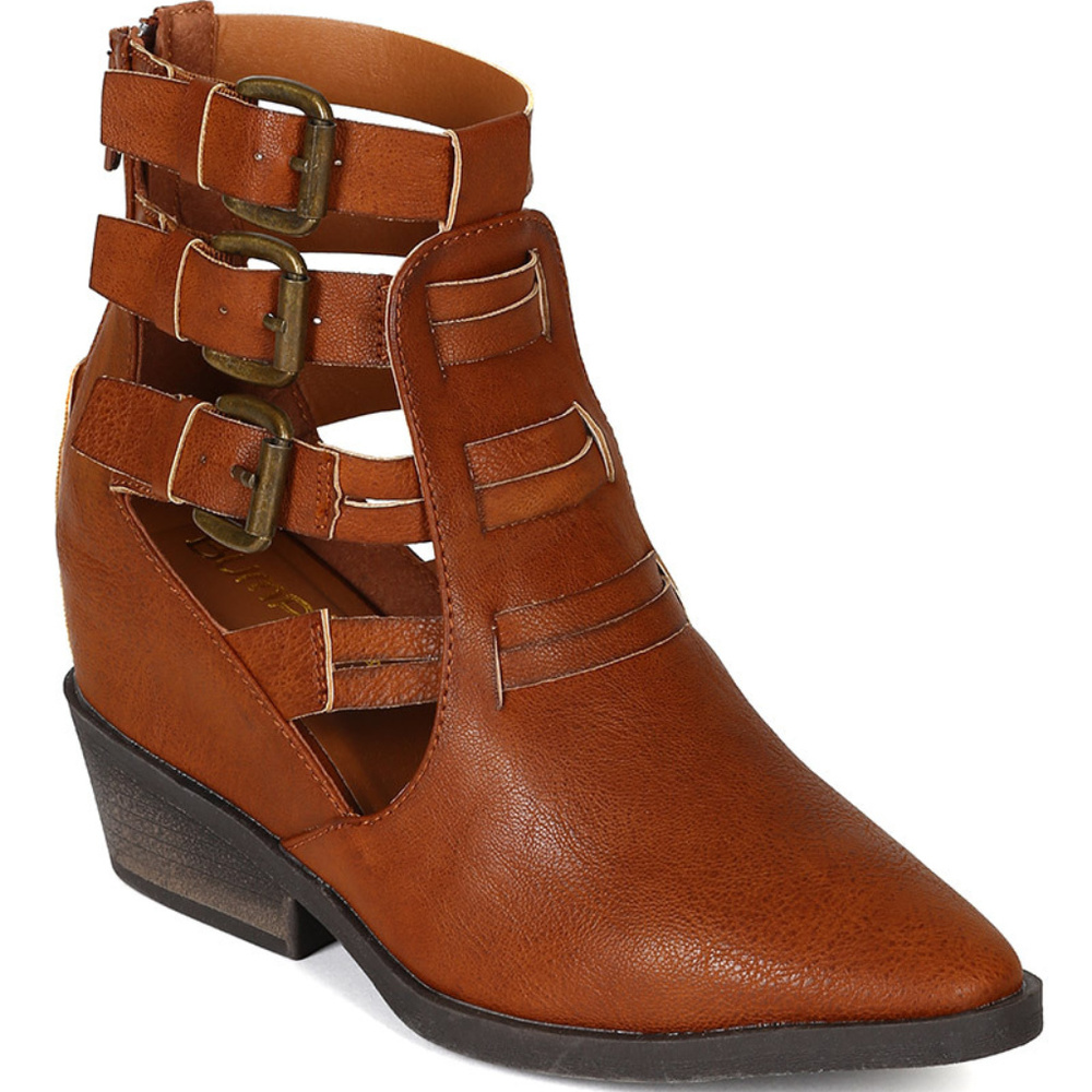 Strappy Cutout booties 7.5/8